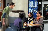 The Big Bang Theory – Sind sich nicht immer einig: Sheldon (Jim Parsons, l.), Raj (Kunal Nayyar, 2.v.l.), Leonard (Johnny Galecki, r.) und Howard (Simon Helberg, 2.v.r.) ...