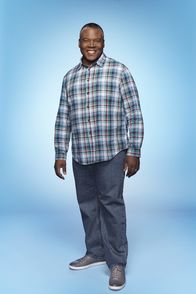 Last Man Standing – (8. Staffel) - Chuck Larabee (Jonathan Adams)