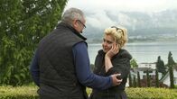 Citizen Khodorkovsky – Mikhail Chodorkowski mit seiner Frau in ihrem Garten