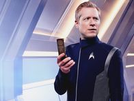 Star Trek: Discovery – Lt. Cmdr. Paul Stamets (Anthony Rapp).