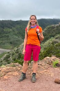 Wunderschön! – Moderatorin Tamina Kallert wandert durch die einzigartige Berglandschaft von La Gomera.