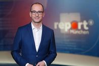 Report München – Moderator und BR-Chefredakteur Christian Nitsche im report München-Studio.