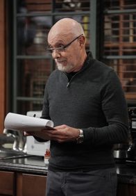 Last Man Standing – Ed Alzate (Hector Elizondo)