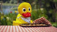 Unser Sandmännchen – Schnatterinchen hat leckere Kekse gebacken.