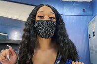 Viral Dreams – Jessica aka @BB Tequila hat fast 19.000 AbonnentInnen auf YouTube. Auf ihrem Kanal gibt sie Einblick in das Leben einer 23-jährigen schwarzen Mutter in Amerika, die als Stripperin arbeitet und versucht, sich mit eigener Kosmetik selbstständig zu machen.