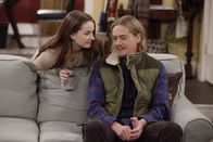 Last Man Standing – Kaitlyn Dever (Eve Baxter), Christoph Sanders (Kyle Anderson).
