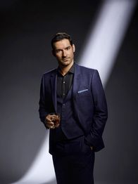 Lucifer – Lucifer (Tom Ellis)
