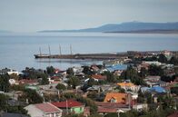 Stadt Land Kunst – Vor allem in und um Punta Arenas an der Magellanstraße sind Kroaten seit zwei Jahrhunderten ansässig und bilden in Chile eine feste Gemeinschaft.