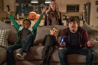 Gänsehaut 2 – L-R: Sam (Caleel Harris), Sarah (Madison Iseman) und Sonny (Jeremy Ray Taylor)