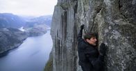 Mission: Impossible - Fallout – Agent Ethan Hunt (Tom Cruise) steht kurz davor, einen der Zünder der Atomsprengsätze zu entschärfen..