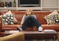 Scrubs - Die Anfänger – Fühlt sich wohl in der neuen Wohnung: Elliot (Sarah Chalke) ...