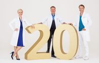 In aller Freundschaft – (v.l.n.r.) Dr. Kathrin Globisch (Andrea Kathrin Loewig); Dr. Roland Heilmann (Thomas Rühmann); Dr. Martin Stein (Bernhard Bettermann)