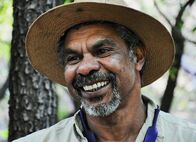 12378 Kilometer Australien – Neville Poelina im Oongkalkada Wilderness Camp.