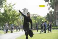Scorpion – Walter (Elyes Gabel) und sein Team müssen undercover an einer Universität ermitteln ...