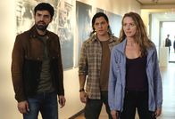 The Gifted – (v.l.n.r.) Marcos (Sean Teale); John (Blair Redford); Kate (Amy Acker)