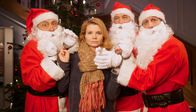 Weihnachts-Männer – v.l.: Wolfgang Stumph als "Walter", Annette Frier als "Kommissarin Bremer", Heiner Lauterbach als "Fritz" und Oliver Korittke als "Andi. Weiteres Bildmaterial finden Sie unter www.br-foto.de.