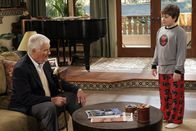 Two and a Half Men – Two and a Half Men (2005)