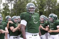 Blind Side - Die große Chance – Nach und nach wird Michael (Quinton Aaron) Teil eines College Football Programms, welches das Ziel hat, ihn zu einem erfolgreichen NFL-Profi zu machen ...