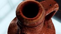 Strangest Things – Welche magischen Dinge steckten in der 2004 entdeckten "Hexenflasche von Greenwich"?