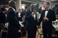 Brooklyn Nine-Nine – (v.li.) Terry Crews (Terry Jeffords), Andre Braugher (Ray Holt), Marc Evan Jackson (Kevin Cozner).