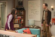 The Big Bang Theory – Mayim Bialik (Amy Farrah Fowler), Jim Parsons (Sheldon Cooper).