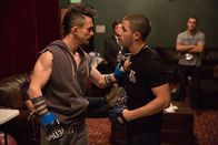 Kingdom – Jay Kulina (Jonathan Tucker) und Nate Kulina (Nick Jonas)