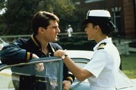 Eine Frage der Ehre – Lt. Daniel Kaffee (Tom Cruise, l.) und Lt. Cdr. Joanne Galloway (Demi Moore, r.) arbeiten zusammen. Gemeinsam müssen sie herausfinden, wer wirklich Schuld an dem Tod des Soldaten William Santiago trägt.