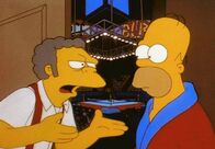 Die Simpsons – Moe ist Homers Box-Manager.