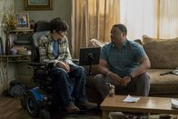 Speechless – JJ DiMeo (Micah Fowler, l.); Kenneth Clements (Cedric Yarbrough, r.)
