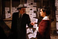 Die Deutschen – Rosa Luxemburg (Tereza Brodská) auf der Flucht mit Karl Liebknecht (Jastraban Adrian).