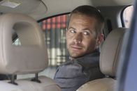 Vehicle 19 – Als Michael (Paul Walker) am Flughafen von Johannesburg seinen Mietwagen in Empfang nimmt, stellt er fest: Er ist nicht alleine im Auto.