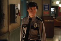 Community – Chang (Ken Jeong) will endlich Detektiv werden, stößt damit aber bei seinem Vorgesetzten auf taube Ohren ...