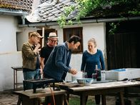 Milch und Honig – Florian Holzer, Thomas Nowak, Ingo Pertramer, Julia Marksteiner.