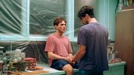 Matthias & Maxime – Maxime (Xavier Dolan, l) und Matthias (Gabriel D’Almeida Freitas) sind sich über ihre Gefühle nicht mehr sicher.