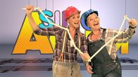 SingAlarm – Singa (li.) und Kinderliedermacherin Bettina Göschl