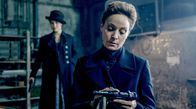 Davos 1917 – Kann Johanna (Dominique Devenport) der Gräfin (Jeanette Hain) trauen?