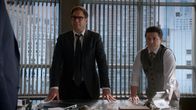 Bull – Dr. Jason Bull (Michael Weatherly, l.); Benny Colón (Freddy Rodríguez, r.)