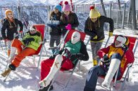 TanzAlarm – Das Ende vom Lied – blaue Augen und lädierte Knochen. Dabei wollte der TanzTapir doch nur mit den Skifahrern mitwedeln.