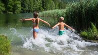 Heimatleuchten – Badespass am Almsee