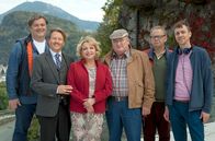 Küss die Hand, Krüger – ARD Drehstart - Nach â€žKrÃ¼ger aus Almanyaâ€œ und dem bereits fertig produzierten â€žKrÃ¼gers Odysseeâ€œ, der Anfang 2018 ausgestrahlt wird, begannen am 26. September die Dreharbeiten zu â€žKÃ¼ss die Hand, KrÃ¼gerâ€œ â€“ dem dritten Film der Culture-Clash-Reihe mit Horst Krause in der Hauptrolle. Wie in den beiden VorgÃ¤ngerfilmen muss Paul KrÃ¼ger erneut die Landesgrenze Ã¼berschreiten und kulturelle Vorurteile Ã¼berwinden. In seinem dritten Abenteuer verschlÃ¤gt es den traditionsbewussten â€žPiefkeâ€œ ausgerechnet nach Ã–sterreich. Regie fÃ¼hrt auch dieses Mal Marc-Andreas Bochert. In weiteren Rollen spielen Fritz Roth, Manon StrachÃ