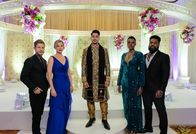 Atlanta Medical – (v.li.) Emily VanCamp (Nicolette Nevin), Matt Czuchry (Dr. Conrad Hawkins), Manish Dayal (Dr. Devon Pravesh), Shaunette Renée Wilson (Dr. Mina Okafor), Malcolm-Jamal Warner (Dr. AJ Austin).