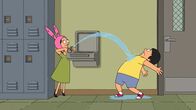 Bob's Burgers – Louise (l.); Gene (r.)