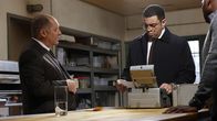 The Blacklist – Raymond 'Red' Reddington (James Spader, l.) und Harold Cooper (Harry Lennix, r.)