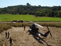 Navy CIS – Auf einem Maisfeld inmitten mysteriöser Kornkreise wird ein verlassener Helikopter der Marines gefunden. Von dem Piloten fehlt jede Spur. Gibbs und sein Team machen sich mit dem Fall vertraut ...