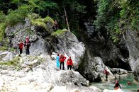 Der Bergdoktor – Mit einer großen Aktion wird nach Jonas gesucht.