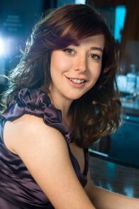 How I Met Your Mother – (5. Staffel) - In Rückblicken erzählt Ted seinen Kindern, wie er in jungen Jahren sein leben mit Lily (Alyson Hannigan ausgesehen hat ...