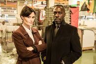 Silent Witness – Jodie Tanner (Rebecca Calder) und DCI Tony Underhill (Gary Beadle) sind die verantwortlichen Ermittler im aktuellen Fall. Mit Nachdruck versuchen sie, dem Verbrechen auf die Spur zu kommen.