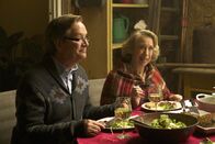 Man Seeking Woman – Tom (Mark McKinney, l.); Patti (Robin Duke, r.)
