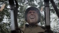 Hitlers letzter Widerstand – Sergeant Secor feuert zwei MP40 ab. (Holdout Productions Inc.)