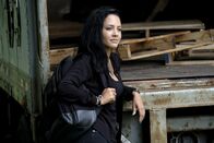 MacGyver – Riley Davis (Tristin Mays)